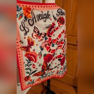 Gucci L'aveugle Par Amour Blinded By Love Silk Scarf
